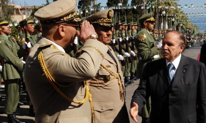 Les cinq généraux incarcérés à Blida libérés sur ordre du président Bouteflika