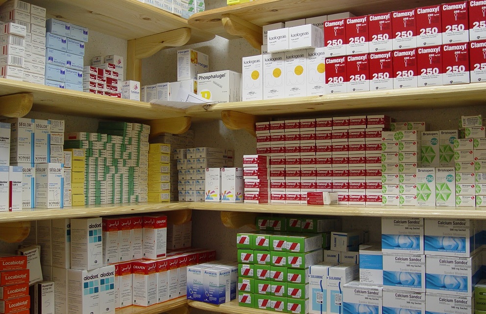Médicaments : impliquer les laboratoires pharmaceutiques dans le remboursement