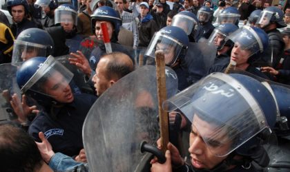 Marche pour les libertés : plusieurs arrestations et barricades à Béjaïa