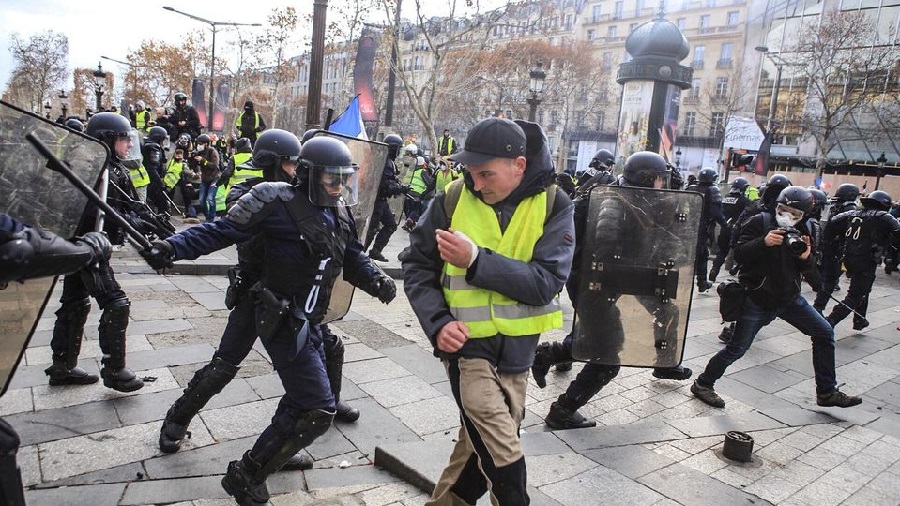 barricades, Gilets jaunes