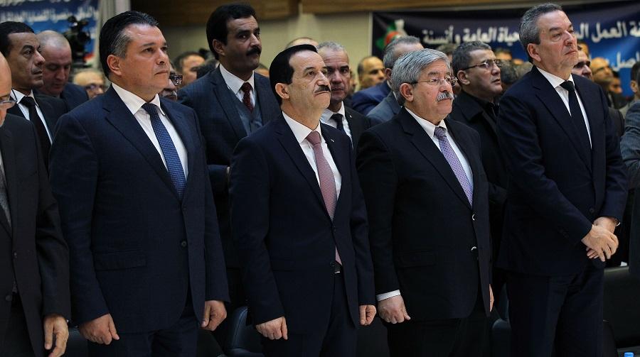 Les partis de l’alliance s’agitent : annonce imminente de la candidature de Bouteflika ?