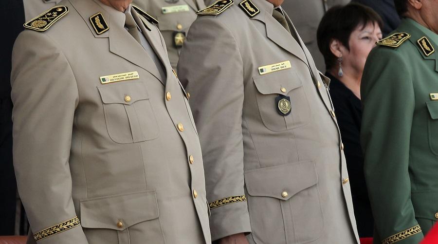 Les militaires à la retraite interdits de se présenter à l’élection présidentielle ?