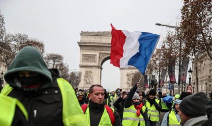 France : heurts lors d’une mobilisation des Gilets jaunes contre le pass vaccinal