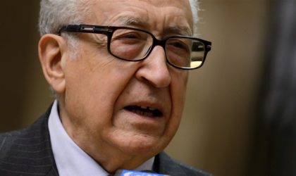 Lakhdar Brahimi : «Le changement radical doit se faire par le dialogue structuré et organisé»