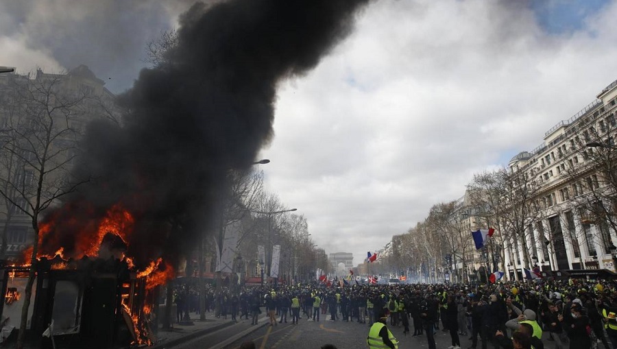 Paris Gilets