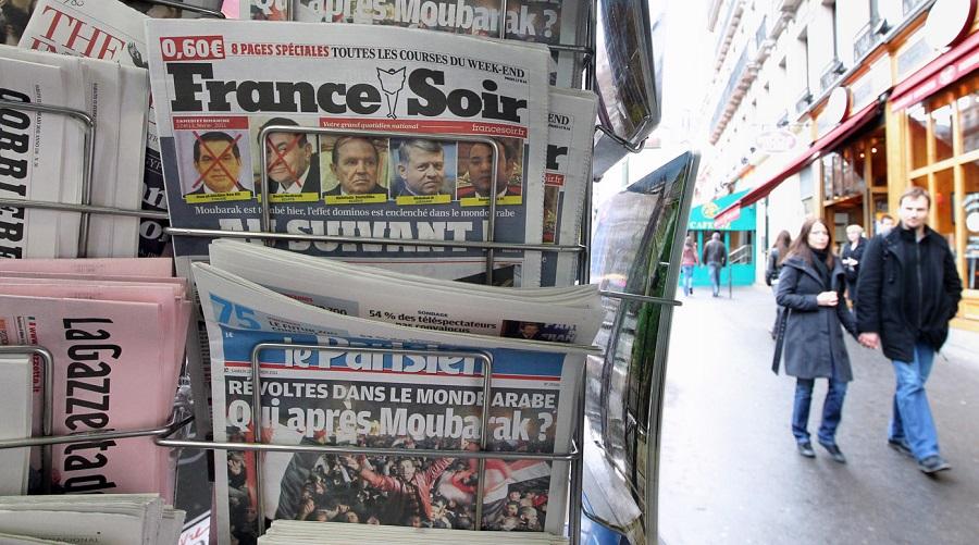 Suspecte couverture des marches en Algérie par les médias français