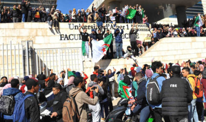 La marche des étudiants de l’ENTP à Alger