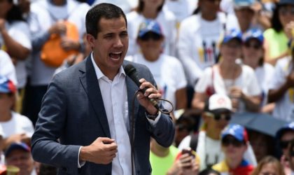 Venezuela : Guaido s’affiche avec des militaires, Caracas dénonce un «coup d’Etat»