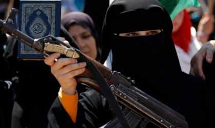 Des Tunisiens acheminaient des femmes aux terroristes de Daech via l’Algérie