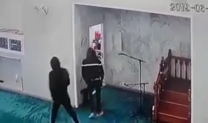 Un vol filmé à l’intérieur d’une mosquée à Birkhadem
