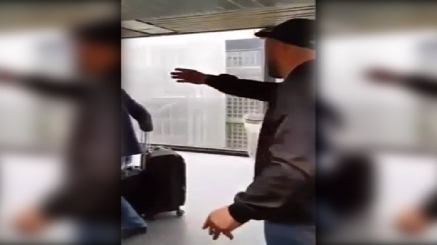 Qui est l’agresseur du général Nezzar et qui l’a envoyé ?