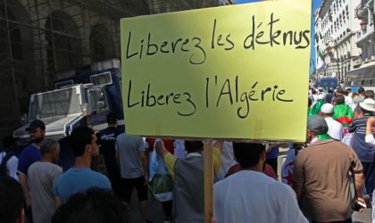 Manifestation nocturne à Oued-Souf