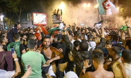 Qualification des Verts en demi-finale de la CAN : des Algériens manifestent leur joie en France