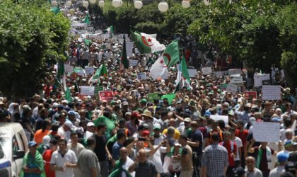 21e vendredi de manifestations : les Algériens réclament un Etat civil