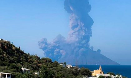 Italie : le volcan Stromboli entre en éruption