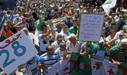 28e vendredi de marche : des millions d’Algériens dans la rue pour exiger un Etat civil