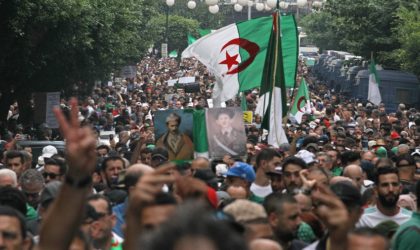 33e vendredi : marée humaine à Alger