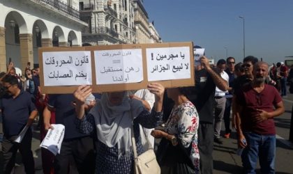 Rassemblement massif à Alger contre la loi sur les hydrocarbures