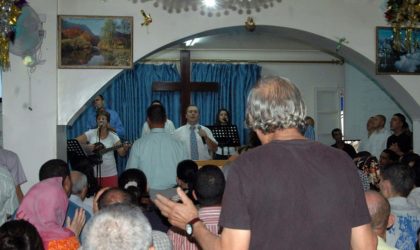 Fermeture d’églises : une diversion sous couvert de «lutte contre l’anarchie»