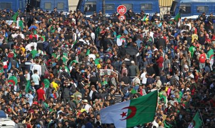 40e vendredi : les rues d’Alger sont pleines à craquer