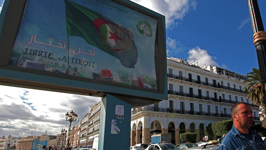 La campagne électorale vue par le visionnaire Athmane Ariouat