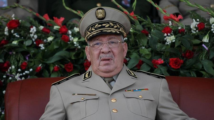 Révélation : le général Gaïd-Salah veut se faire attribuer le grade de maréchal