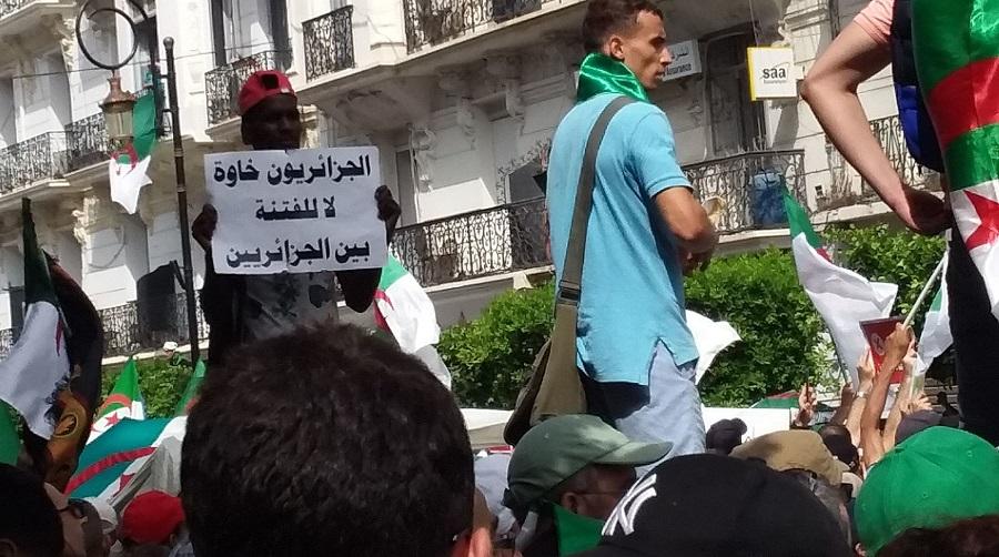 manif général Gaïd-Salah