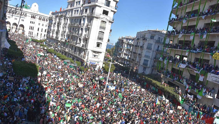 mouv Mouvement populaire algérien