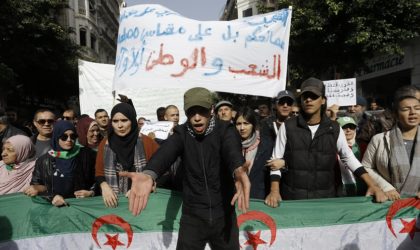 Tlemcen : les étudiants manifestent pour le 54e mardi
