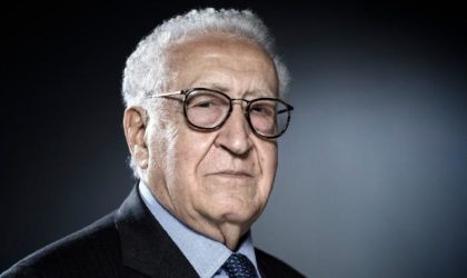 Lakhdar Brahimi lance une action contre la lâcheté de gouvernements arabes