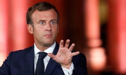 Vaccination : Emmanuel Macron piégé par ses déclarations