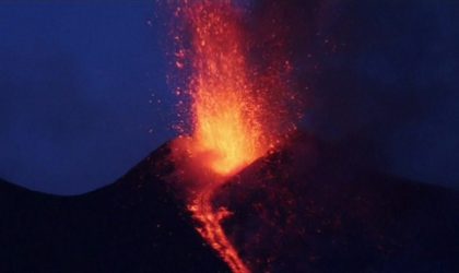 En Sicile, le spectacle de l’Etna en éruption