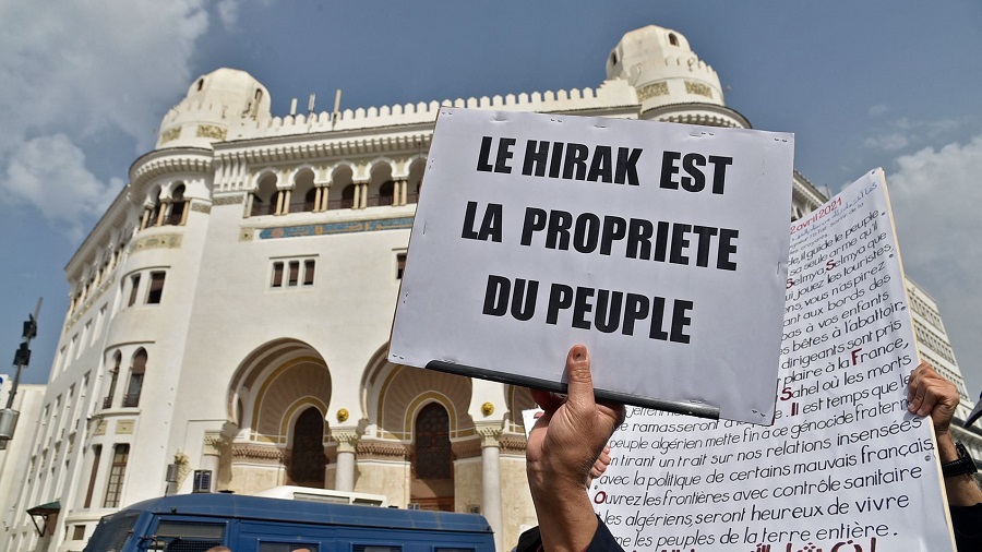 Hirak champ politique algérien