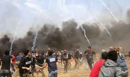 Des milliers de Jordaniens coupent les barbelés et traversent la frontière palestinienne