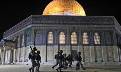 Les FAO expulsent les Palestiniens de la Mosquée d’Al-Aqsa