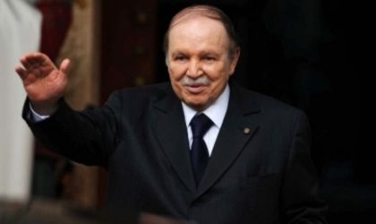 L’ex-président Abdelaziz Bouteflika inhumé au Carré des martyrs du cimetière El-Alia