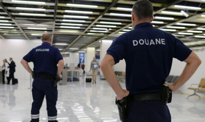 Arrestation d’un membre d’équipage d’Air Algérie à Orly en possession d’une «substance prohibée»