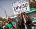Bamako : immense manifestation contre la présence française au Mali