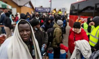 Scandaleux : les autorités ukrainiennes empêchent les Noirs de quitter le pays