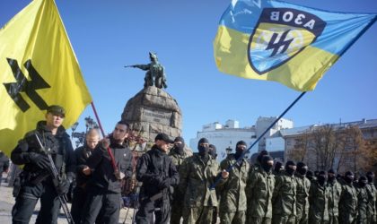 Michel Collon : «Des milices ukrainiennes bloquent des civils qui veulent fuir»