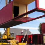 Maison-containers-grue