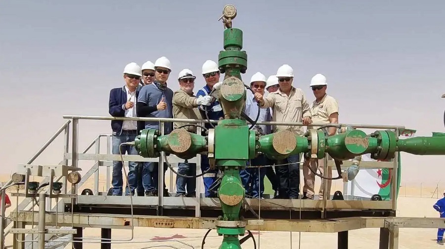 Hassi Bir Rekaïz pétrole