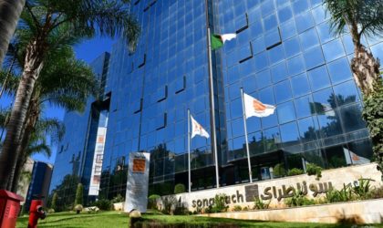 Sonatrach signe avec le groupe français ENGIE un accord de livraison de gaz via le Medgaz