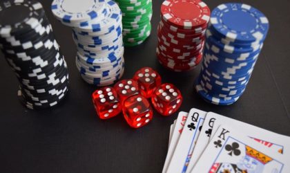 Cinq compétences essentielles pour jouer au poker