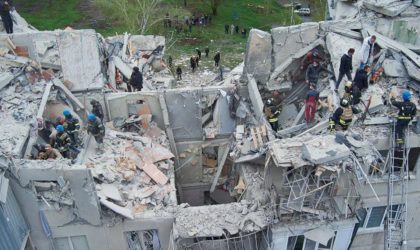 De la frappe meurtrière sur l’immeuble résidentiel à Slaviansk par un missile «russe»
