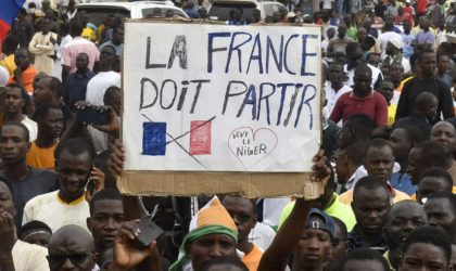 Niger : une foule de manifestants exige le départ des militaires français