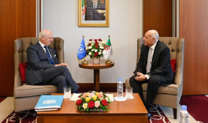 Ahmed Attaf reçoit l’Envoyé personnel du SG de l’ONU pour le Sahara Occidental