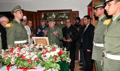 Le chef d’état-major de l’ANP présente ses condoléances suite au décès du général Nezzar