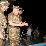 Saïd Chanegriha supervise l'exécution d'un exercice tactique de nuit à la 2e Région militaire