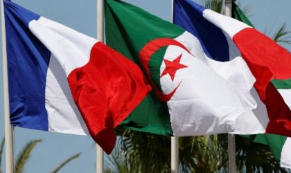 Les voiles invisibles des Algériens entre les deux rives